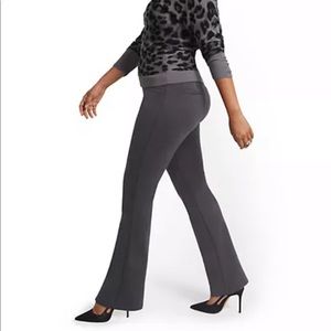 New York & Co Elastic Pull-On Pants